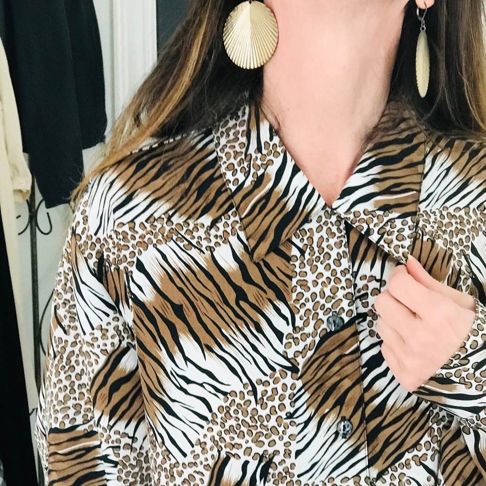 Vintage silky animal print top - Picture 2 of 6